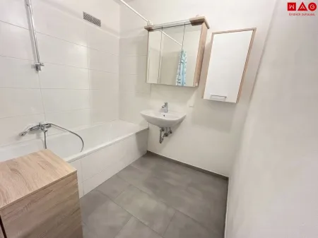 Badezimmer KI-bearbeitet