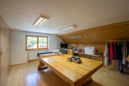 Zimmer 1 im Dachgeschoß