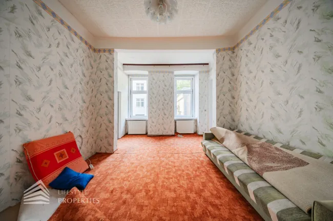 Sanierungsbedürftige Altbauwohnung, Nähe Meiselmarkt - Titelbild