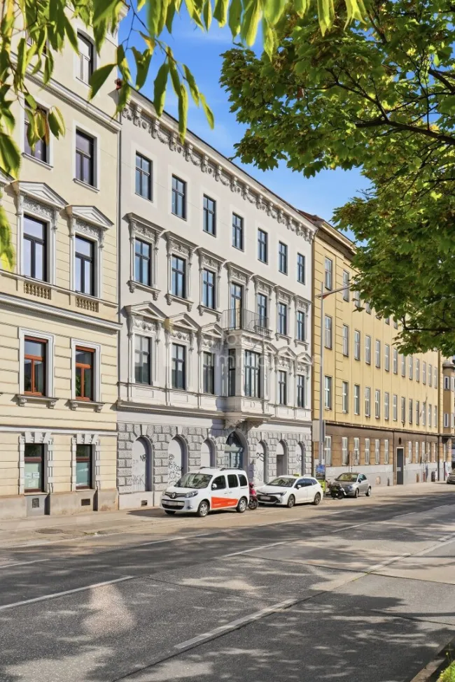 2-Zimmer-Altbau mit Gestaltungsspielraum | Rund 44 m² in 1070 Wien - Bild