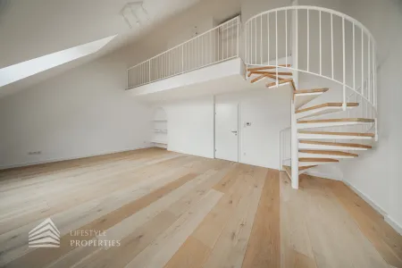 Helle 2-Zimmer-Maisonettewohnung, Nähe Wiedner Hauptstraße