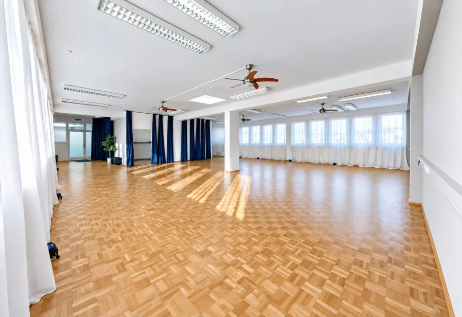 Studio/Büro/Bewegungsraum