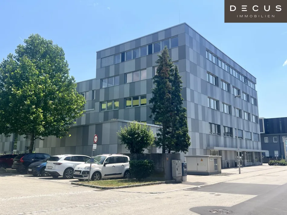 Attraktive Büroflächen in toller Lage mit sehr großzügigen Raumhöhen nahe der Donau in LINZ - Bild