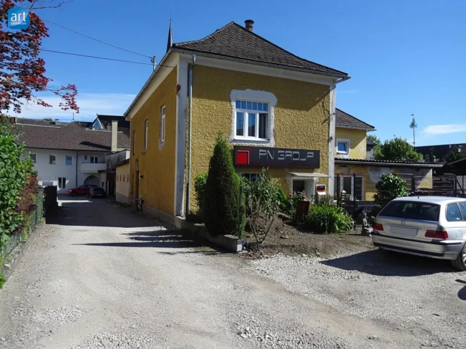 Wohnhaus mitten im Zentrum von Schwanenstadt ! - Titelbild