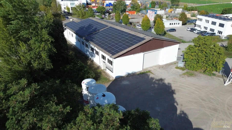 MEHR RAUM FÜR IHR GESCHÄFT – 515 m² Gewerbehalle in Reichersdorf - Titelbild