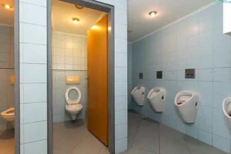 Toiletten KG