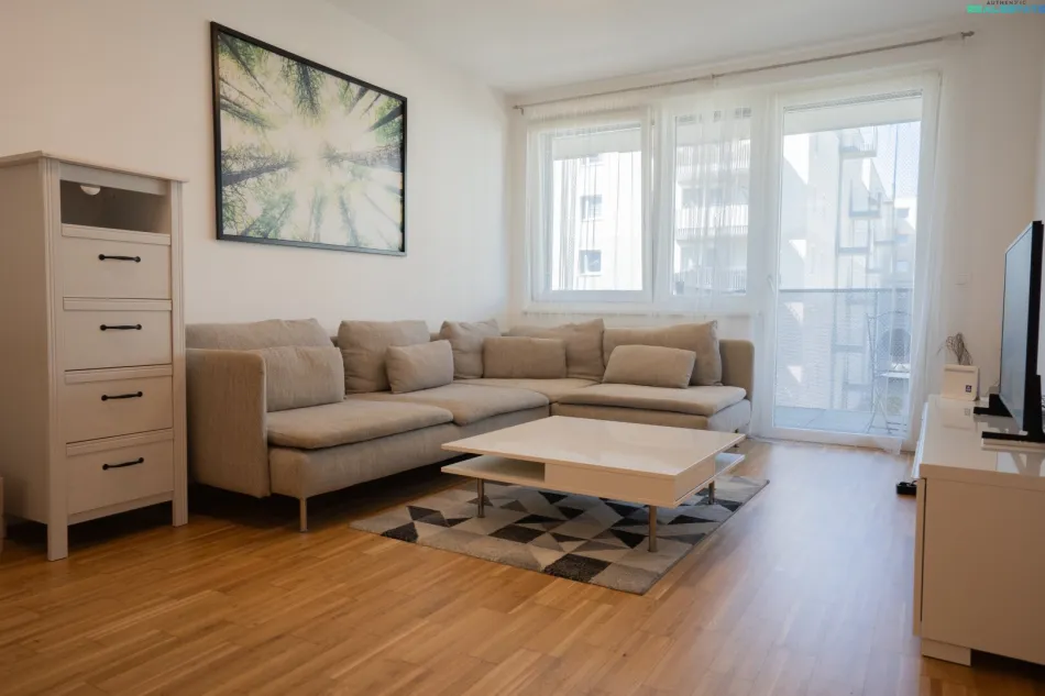 UNVERMIETETE ANLEGERWOHNUNG MIT SÜD-WESTBALKON | RUND 4 % RENDITEPOTENZIAL | NEUBAU MIT LIFT - Titelbild