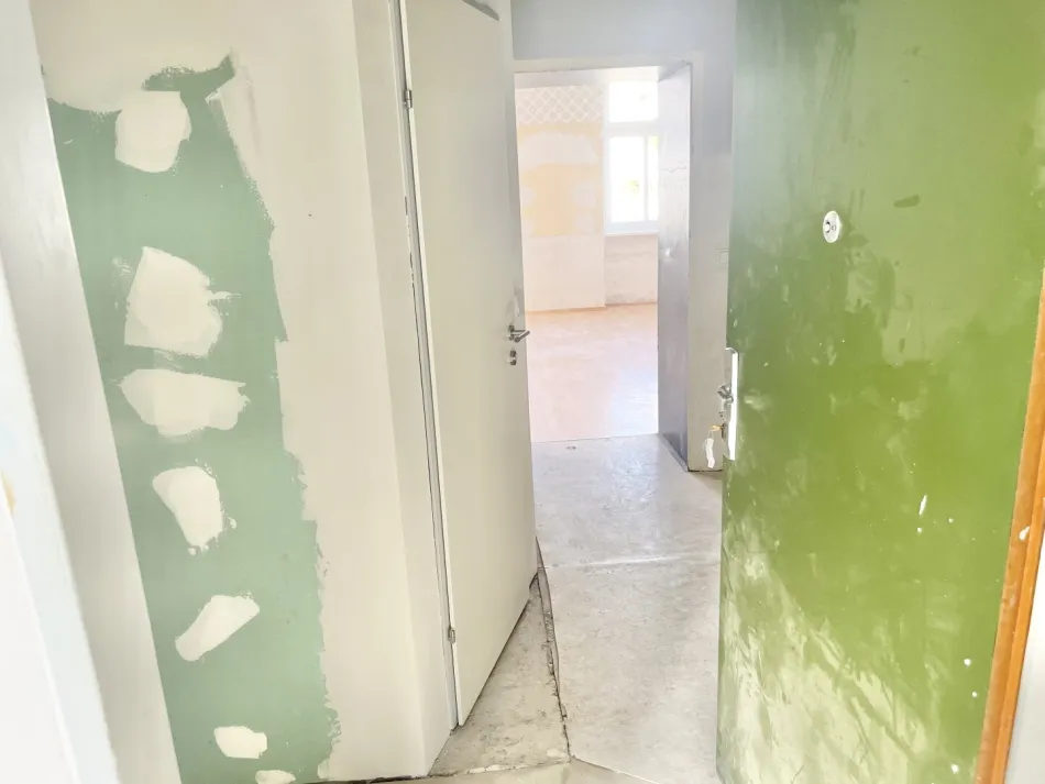 Helle Altbauwohnung mit Gestaltungspotenzial in Meidling - Bild