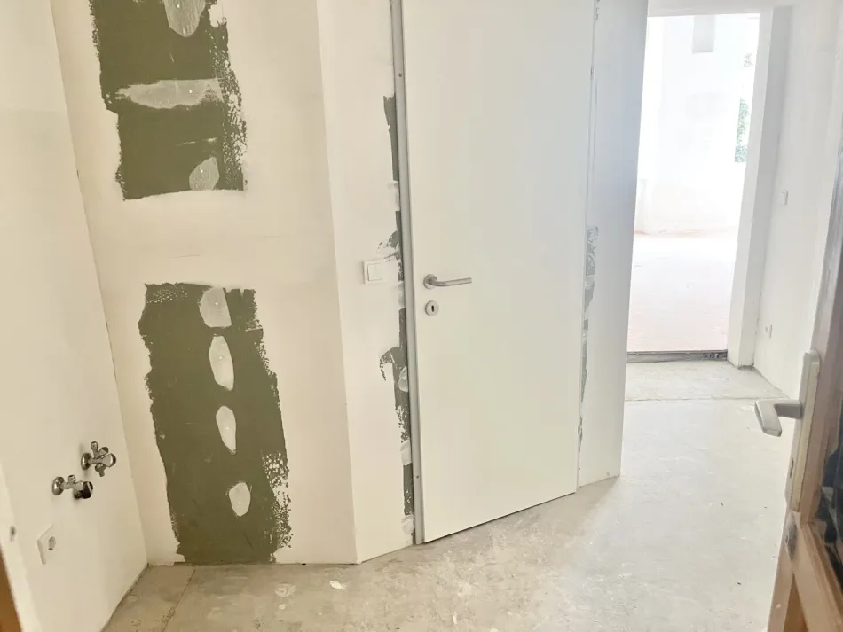 Altbauflair in Hernals - Unbefristete 1-Zimmer-Wohnung mit Potenzial - Bild