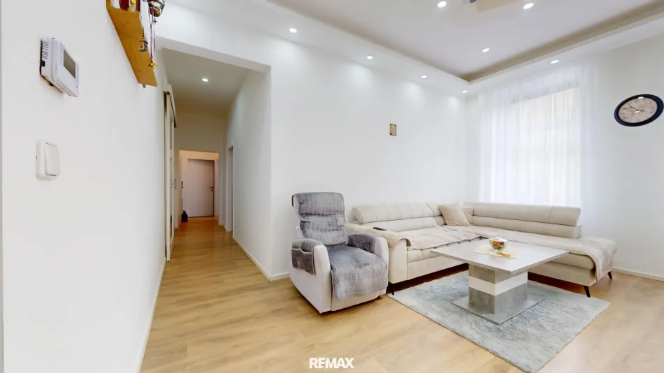 Familien-Altbau-Wohnung nahe Millenium-City - Handelskai S-Bahn und U6 - Bild
