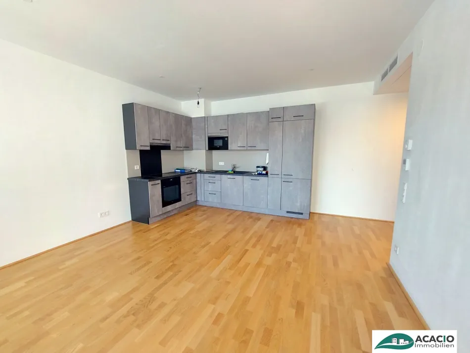 gut geschnittene 2-Zimmer-Wohnung mit großer Terrasse in bester Lage Tullns - zentral - Ruhelage - Bild