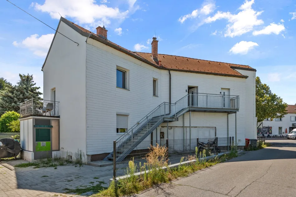 Generalsanierter Apartmentbetrieb mit 8 Apartments zentral in Gerasdorf - Bild
