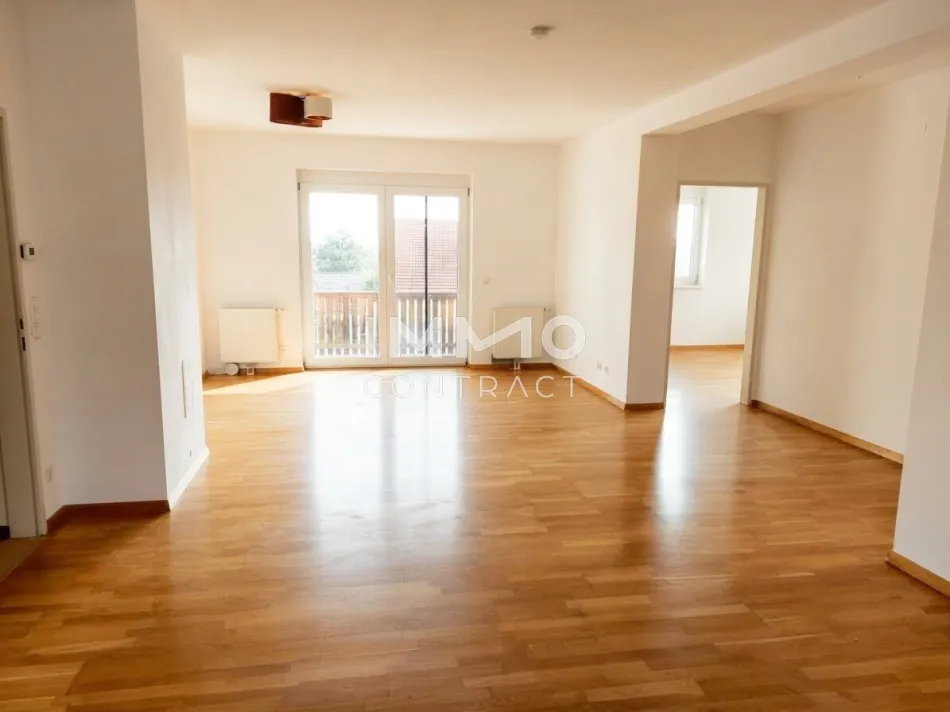 Großzügige 4-Zimmer-Wohnung mit Balkon in Artstetten - Bild