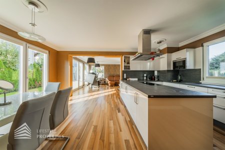 Wunderschönes, möbliertes Einfamilienhaus mit schönem Garten, Nähe Alte Donau