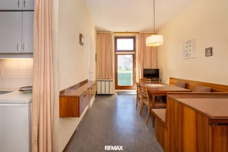 Esszimmer mit Küche