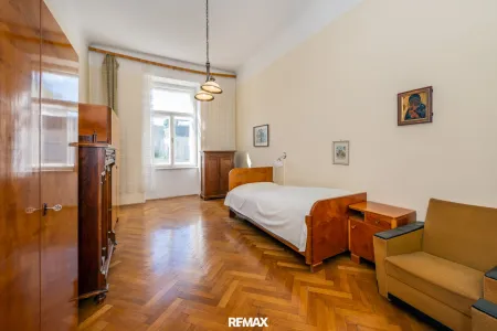 Zimmer Richtung Innenhof
