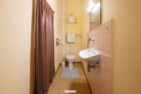 WC