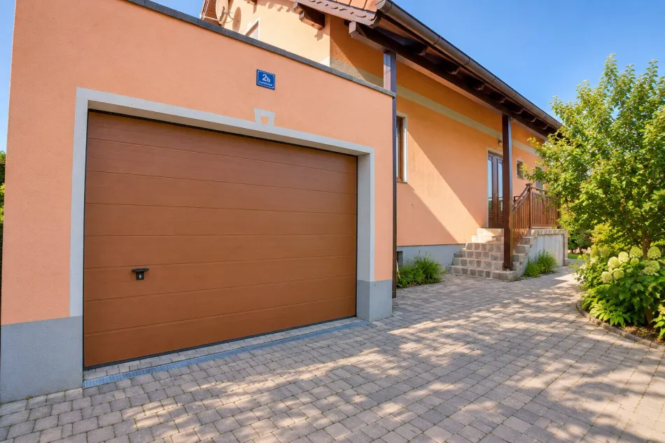 Ihr neues Zuhause mit Pool, Garage und Blick ins Grüne – Ruhelage in Probstdorf - Bild