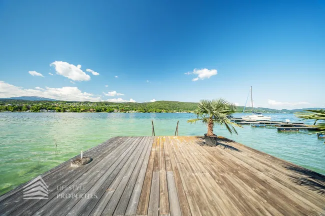 Exklusives Badeparadies am Wörthersee: Ihr privates Refugium mit Seezugang und Waldidylle - Bild