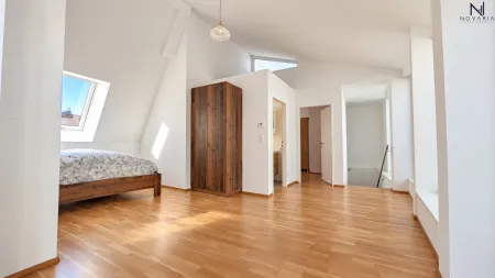 Offenes Schlafzimmer / Wohnzimmer
