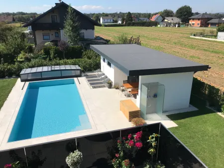 Pool - Poolhaus