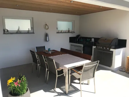 Poolhaus, Outdoor-Küche