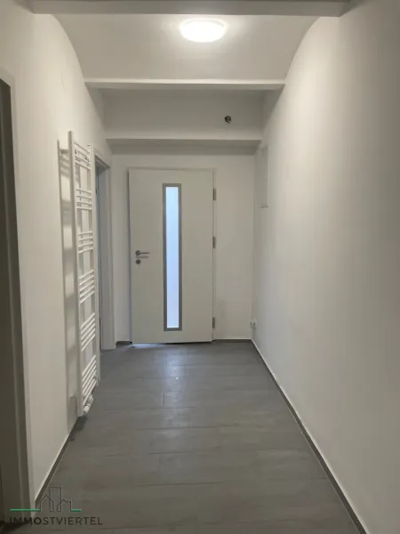 Haus-Wohnungseingangstür