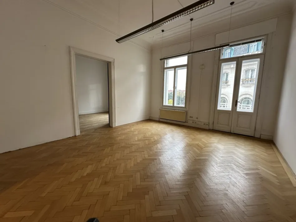 Büro nähe Karlskirche ab SOFORT - Bild