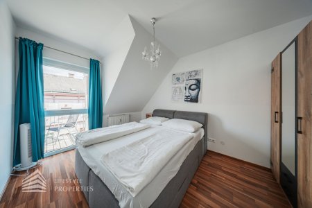 Zinshaus mit 16 Apartments mit 16 Stellplätze, Nähe Flughafen Wien
