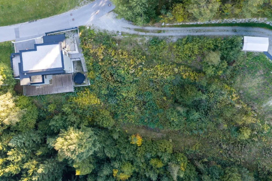 Eine Aussicht zum Verlieben: voll erschlossener Baugrund € 600.- pro m² ! - Bild