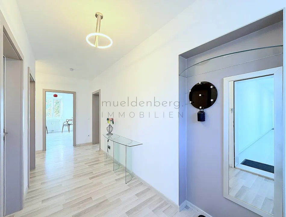 Sanierte 3-Zimmer-Wohnung in Purkersdorf, 83 m², mit Balkon & Tiefgaragenplatz zu mieten! - Bild
