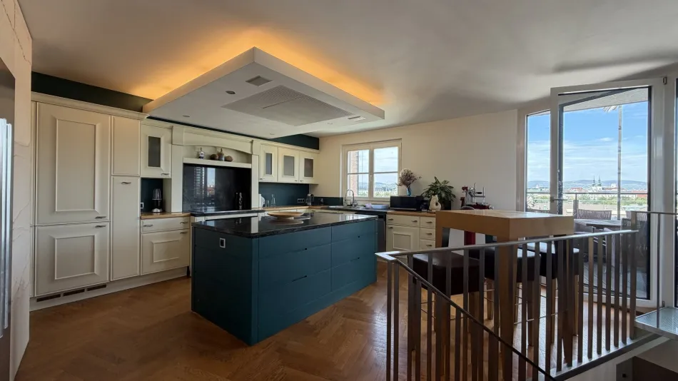 Penthouse-Maisonette im Botschaftsviertel | Stephansdom-Blick | möbliert - Bild