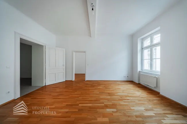 Helle 2-Zimmer Wohnung, Nähe Landstraße Hauptstraße - Bild