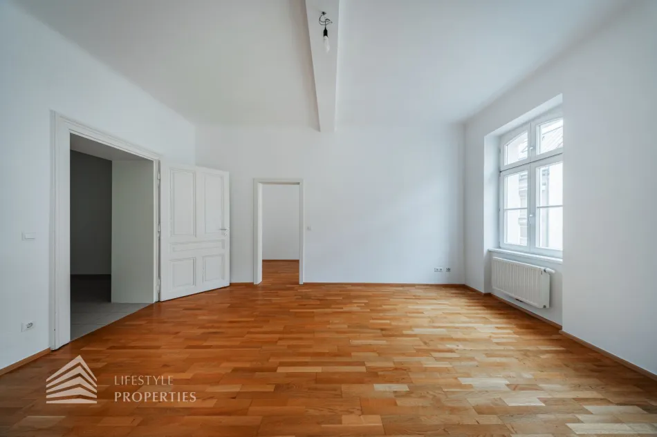 Helle 2-Zimmer Wohnung, Nähe Landstraße Hauptstraße - Bild