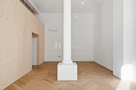 Wohnungsbeispiel – Raum mit Galerie