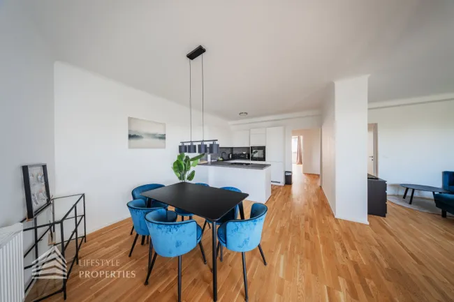 Stilvolle Helle 3-Zimmer-Wohung mit Loggia nähe Donaukanal - Bild