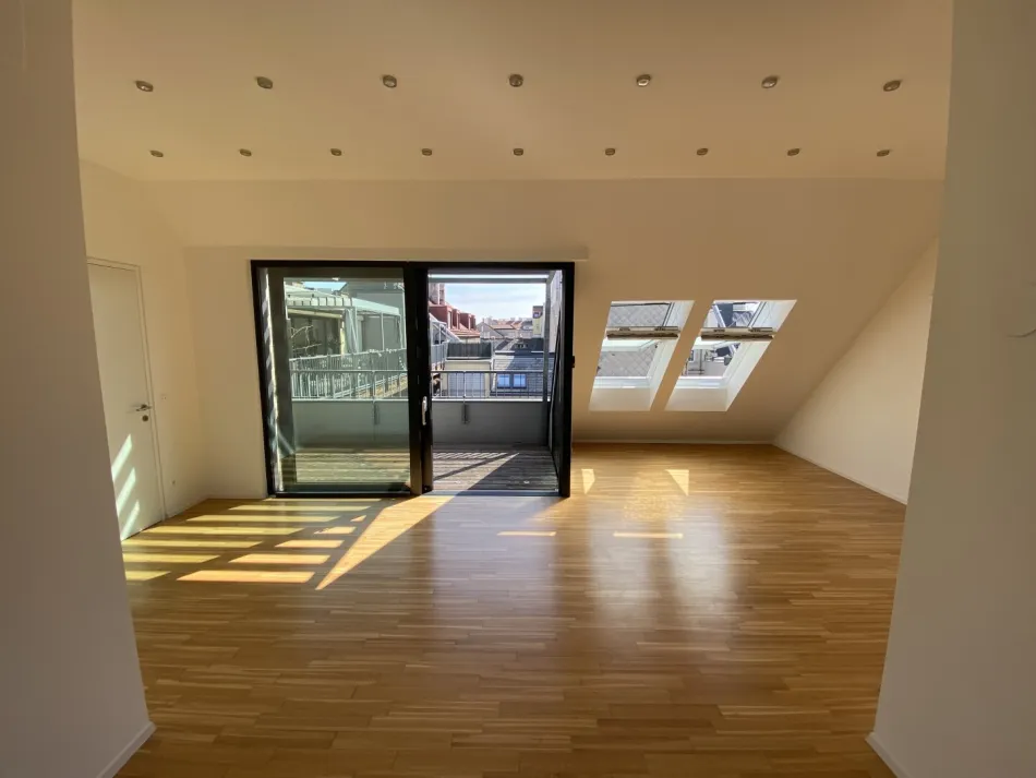 Exklusive Dachgeschoß - Maisonette mit Terrasse in zentraler Lage im 18. Bezirk - Titelbild