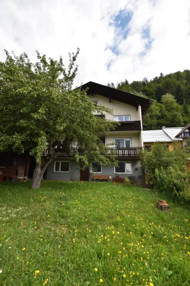 "KIRCHBACH im GAILTAL - Vielseitig nutzbares Ein- oder Mehrfamilienhaus mit großem Garten, Einliegerwohnung und Gartenhaus" - Bild