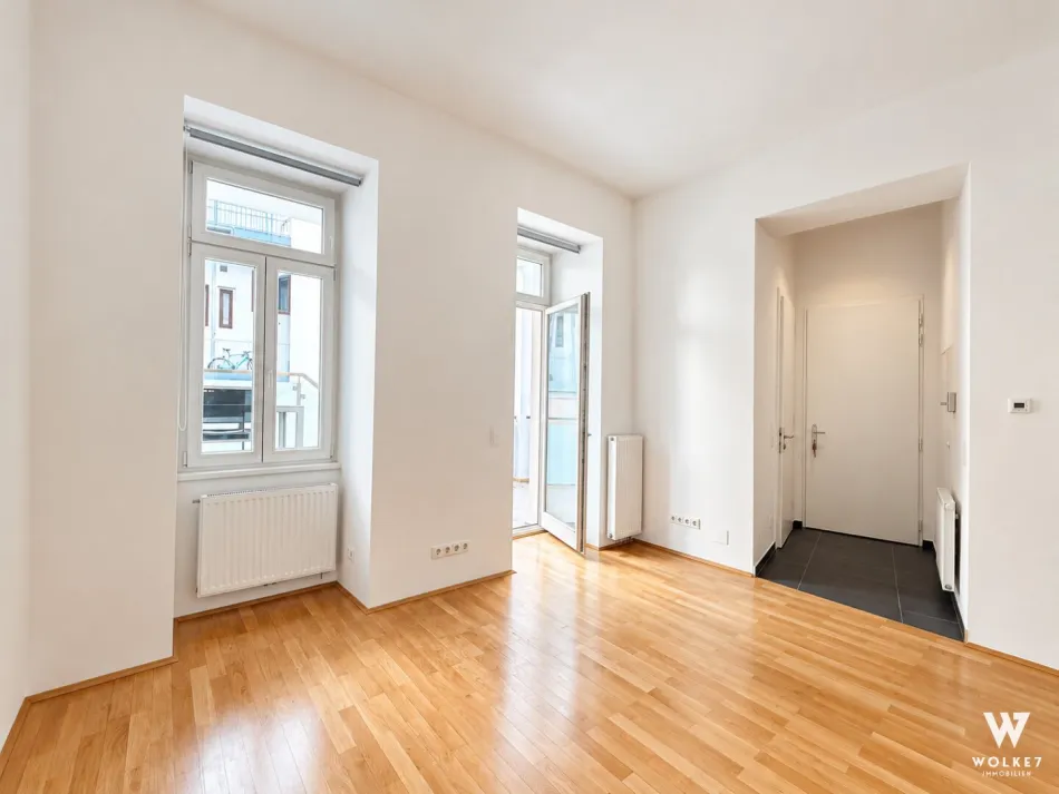 Charmante 2-Zimmer-Altbauwohnung mit großem Balkon in ruhiger Hoflage I U4 Nähe - Bild