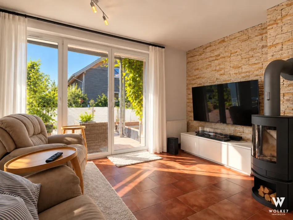 *** Wohnen mit Hausgefühl in Gießhübl - Exklusive Maisonette mit Garten, Pool & Passivhaus-Komfort *** - Bild