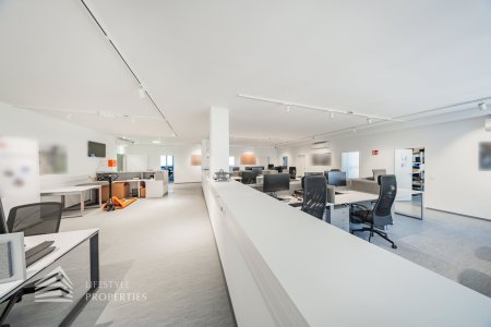 Attraktives 10-Zimmer Büro/Praxis Nähe Enkplatz