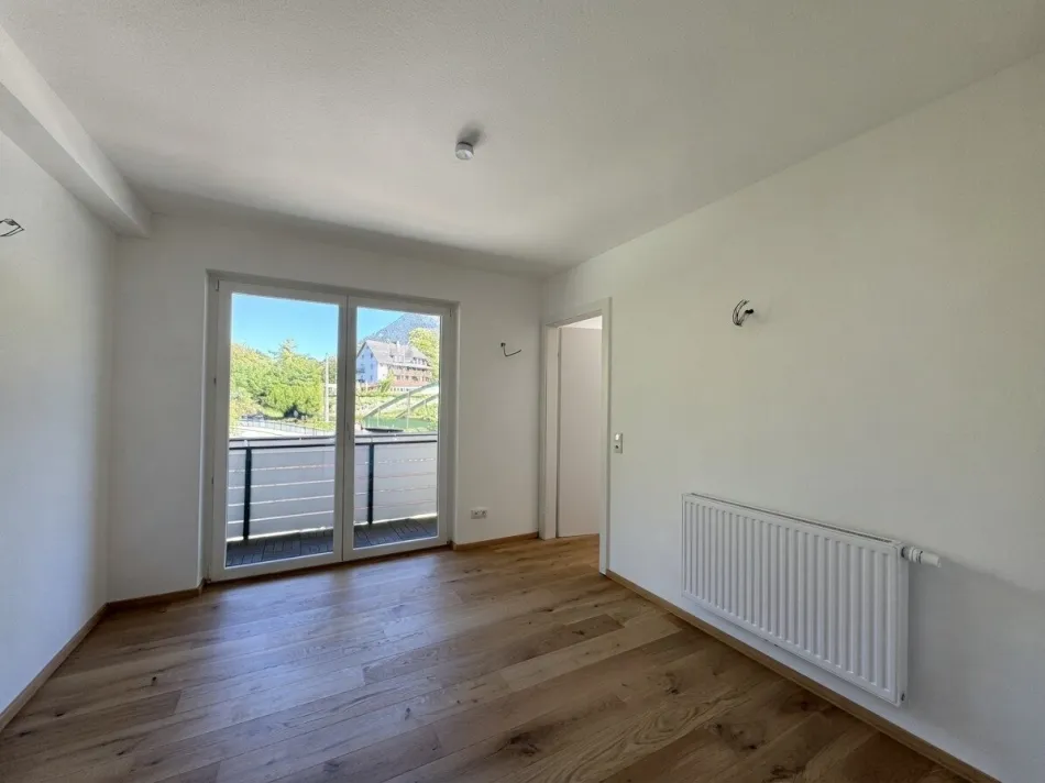 Modernisierte Zwei-Zimmer-Wohnung mit Balkon | BAD ISCHL - Titelbild