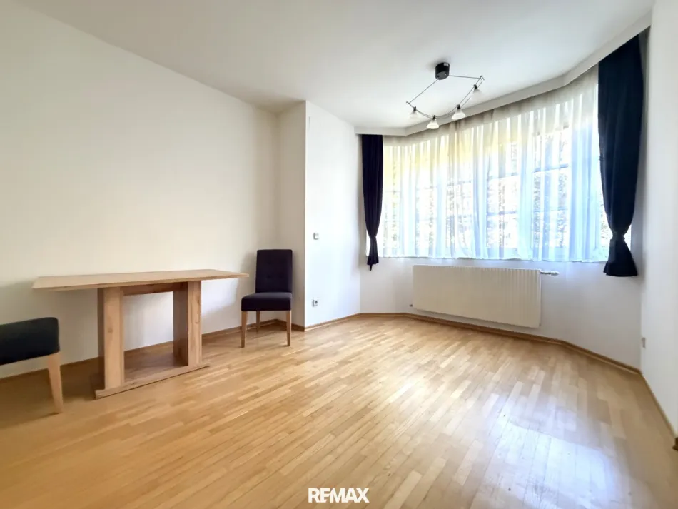 Zwei-Zimmer-Wohnung mit Gartenterrasse in Pötzleinsdorfer Ruhelage - Titelbild