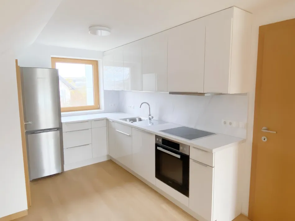 Modern & charmant: 3-Zimmer-Terrassenwohnung in Götzis in einem sanierten Haus zu vermieten! - Bild