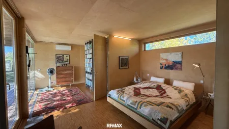 Schlafzimmer mit eigenem Badezimmer
