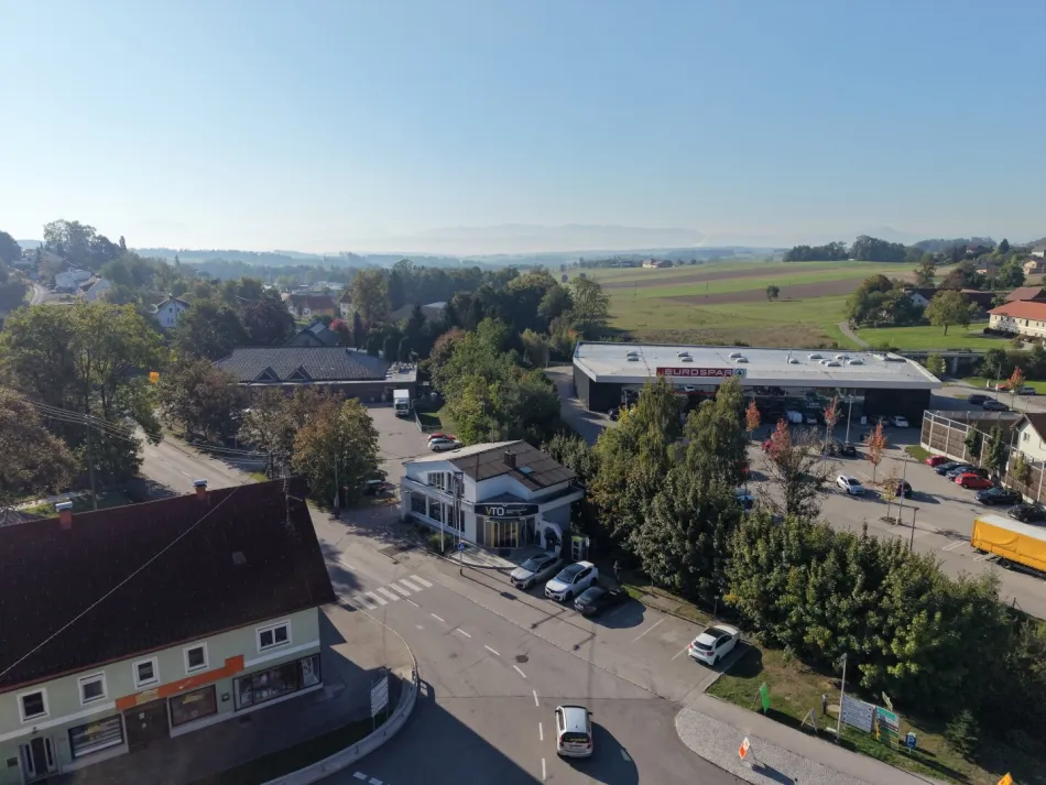 COMING SOON! Attraktives Renditeobjekt mit vermieteter Bürofläche und Wohnung Attnangerstraße /Ottnang - Bild