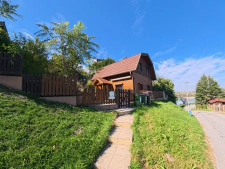 Gemütliches Haus im Bezirk Bruck a.d. Leitha