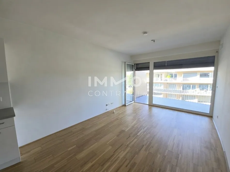 STRASSGANGER Straße 380c : 2 Zimmer- Wohnung mit großem Balkon - Straßganger Straße 380 c - Top 24c - Bild