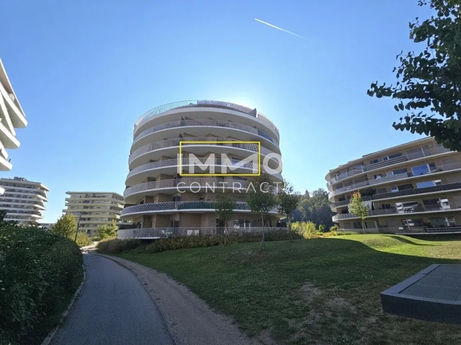 STRASSGANGER Straße 380c : 2 Zimmer- Wohnung mit großem Balkon - Straßganger Straße 380 c - Top 24c - Titelbild