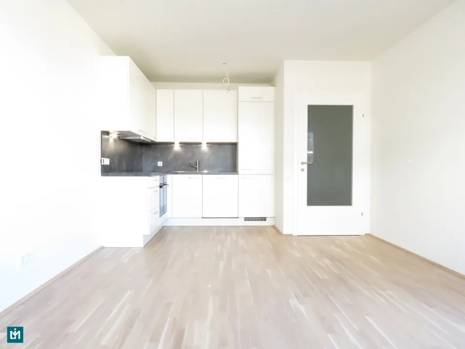 Wunderschöne, helle 2 Zi. Terrassenwohnung - Fitnessraum und Sauna - Titelbild